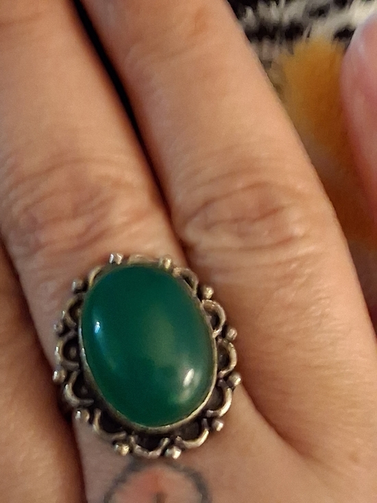Green Oval Stone Silver-Accent Ring - Picture 6 of 7
